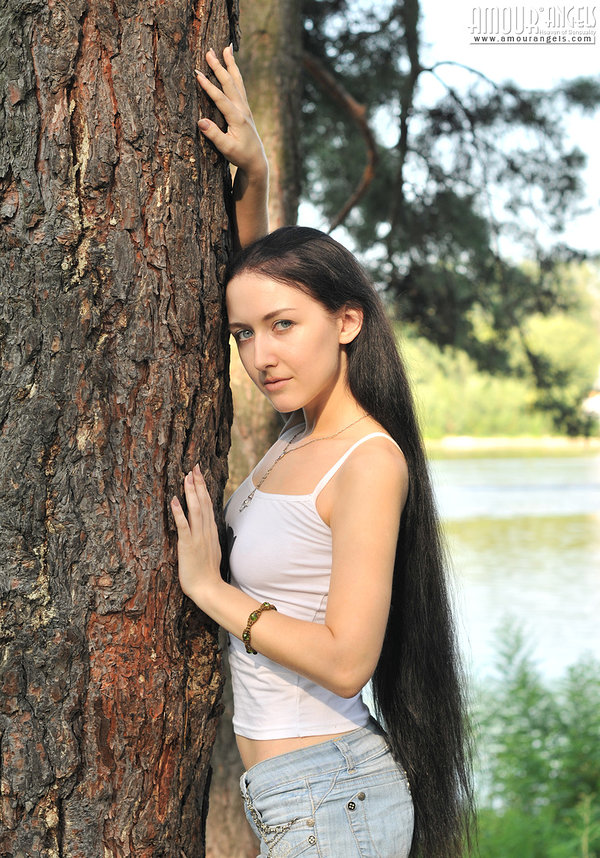 Александра, 21